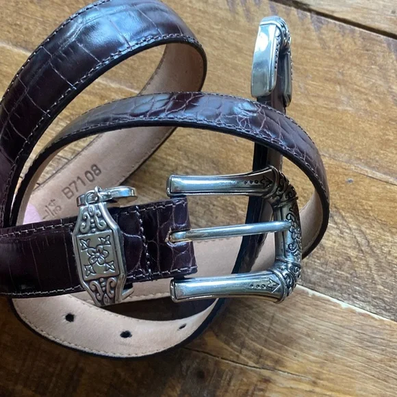 Brighton | Accessories | Brighton Silver Heart Charm Brown  display picture 2